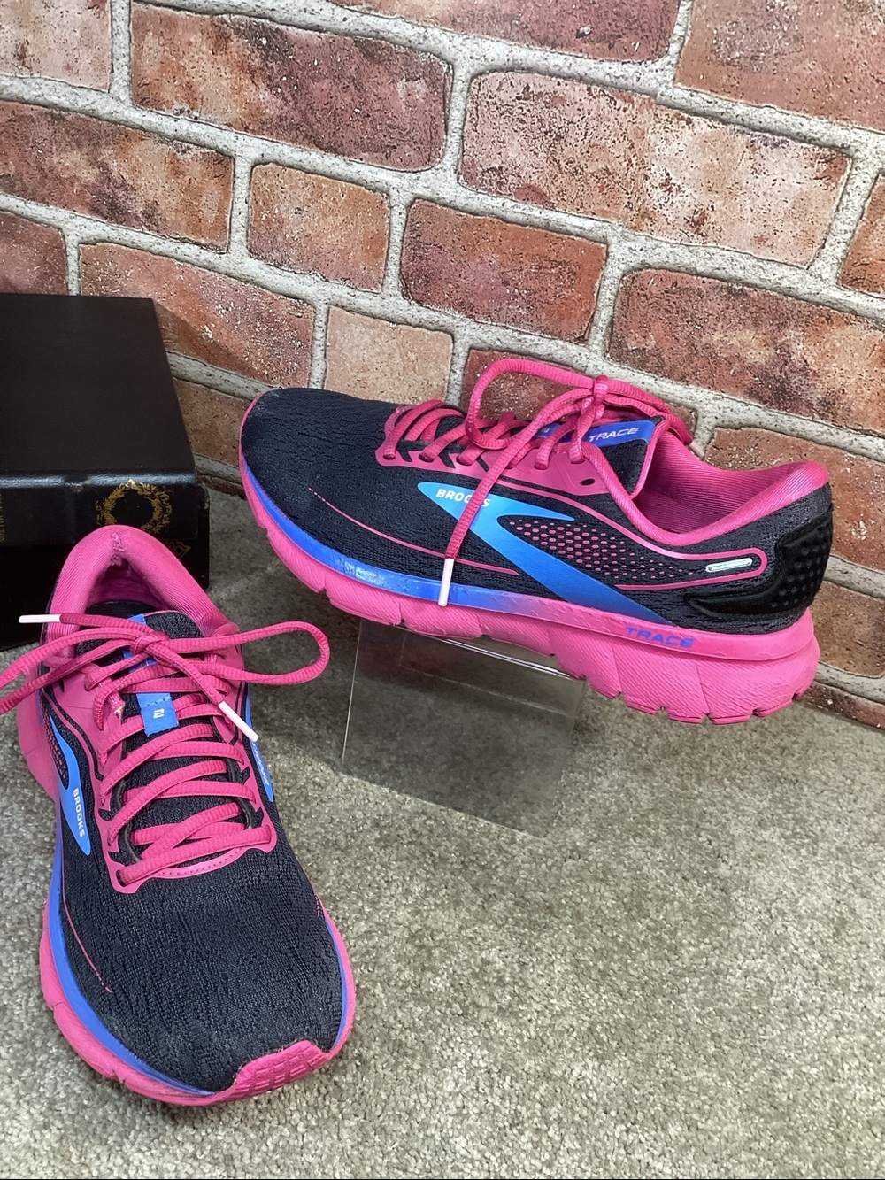 Brooks Trace 2 women’s running shoe sneakers size 8 - Picture 2 of 8